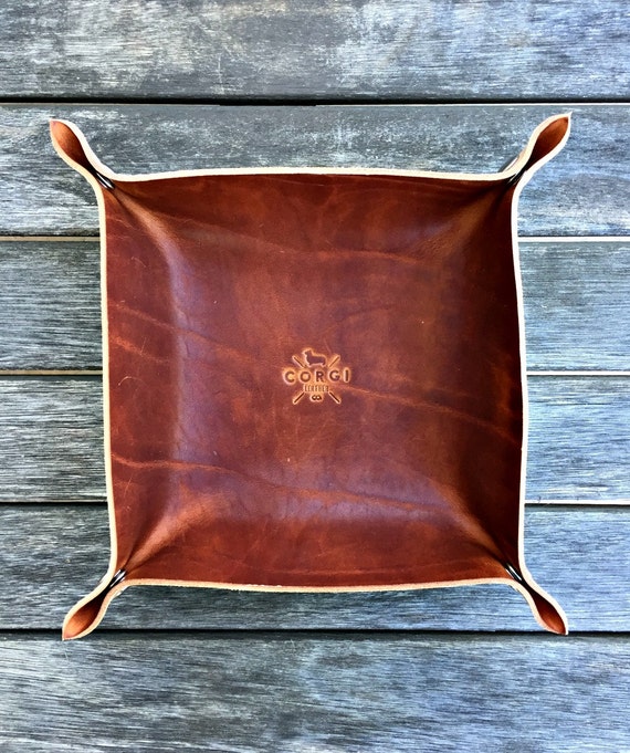 Valet Tray (Medium 8x8"). Rust Dublin Valet Tray. Corgi Leather Co. Travel Valet Tray (Rust) Catch All