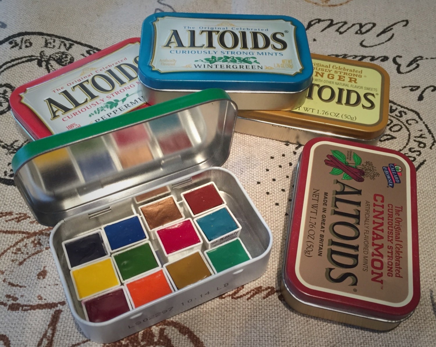 Large Size Recycled Altoid Tin Paint pans not included