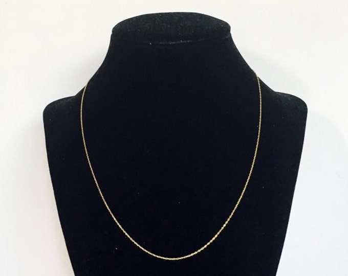 Storewide 25% Off SALE Vintage 14k Yellow Gold Twisted Box Chain Necklace Featuring Petite Style Design