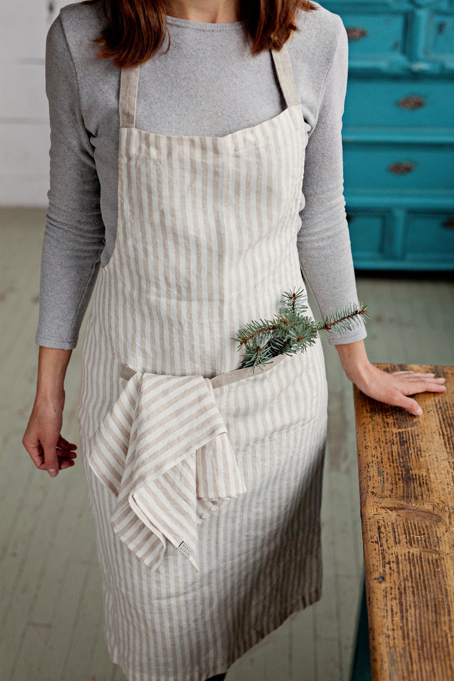 Linen woman apron. Stone washed linen apron. Striped natural