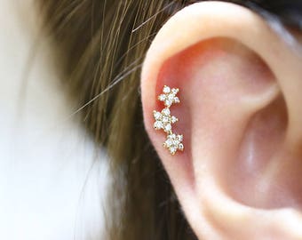 CZ Piercing/Tragus Earring/Cartilage earring/Tragus stud/Tragus Piercing /helix piercing/Barbell/Labret piercing/Conch piercing/flower stud