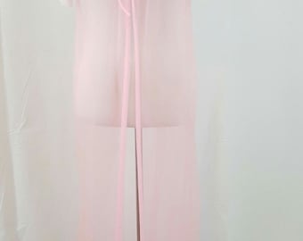 Vintage 1960s Pink Chiffon Embroidered Peignoir Robe