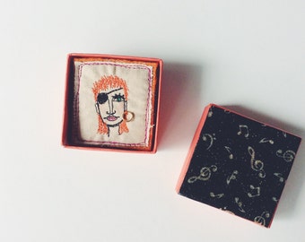 David Bowie - Halloween Jack - boxed - face - brooch