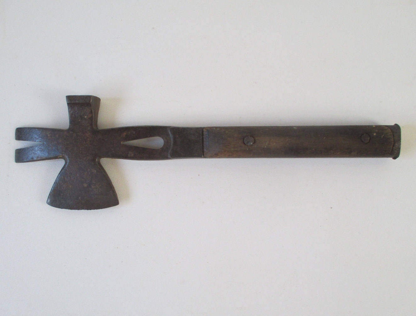 Crate Tool, Vintage Antique Multi Tool Nail Puller Axe Hammer BHM