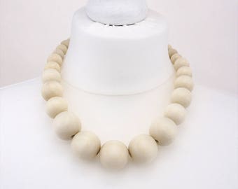 White chunky necklace | white bead necklace | wooden bead necklace