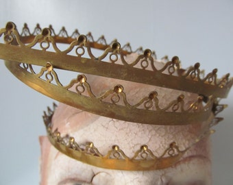 Antique Brass Crown Trim