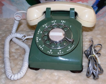 Ugly Rotary Dial Desk Telephone (restored)