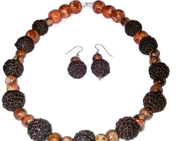 Crochet Beaded Necklace Set, Wood Beaded Necklace, Brown Crochet Beads, Statement Piece, Autumn Colors, Orange and Brown, Bold, Jewels, Fall