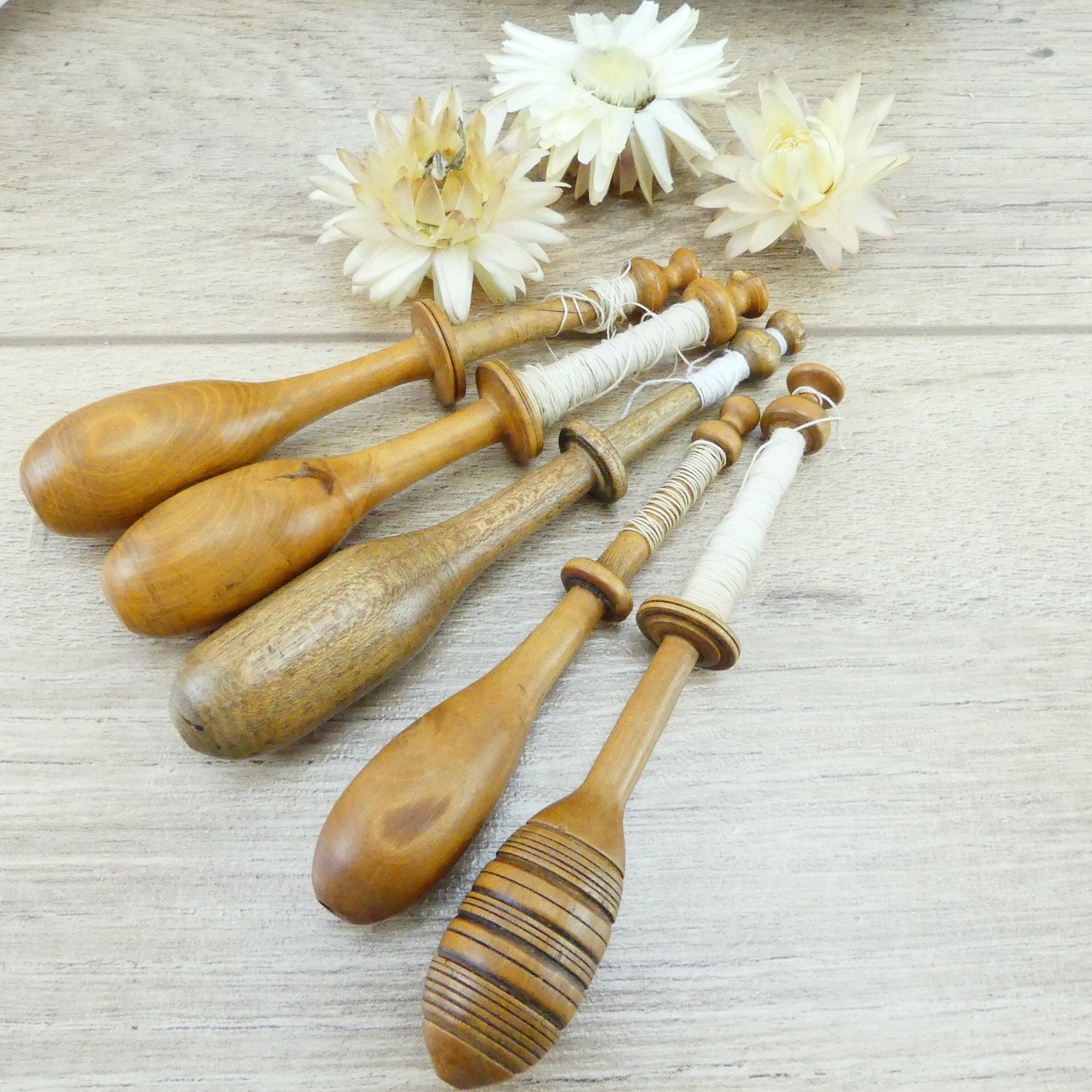 Wood spindles Antique spindles Wooden bobbin Wooden spools Lace