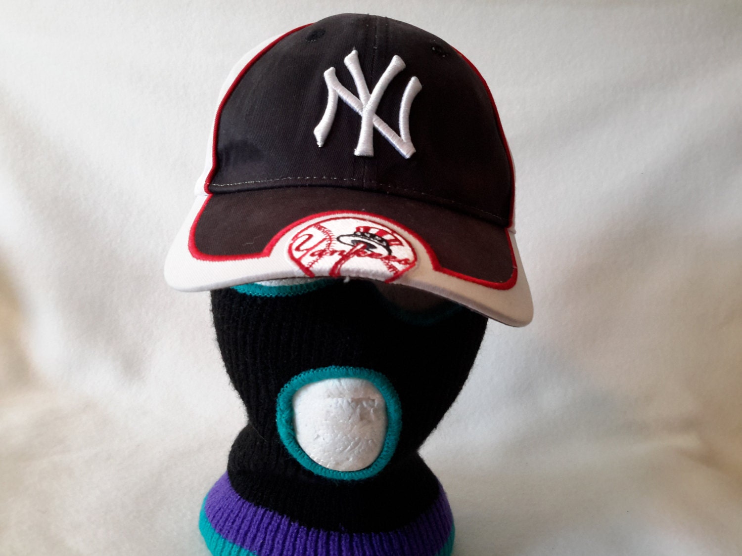 Vtg NY Yankees adjustable Velcro Dad hat cap Yankee Stadium