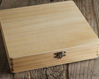 Wood Cigar Boxes 8.25"