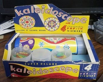 Cool 1960s TOY KALEIDOSCOPE in Graphic Box