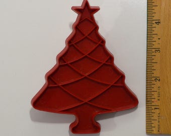Vintage TUPPERWARE CHRISTMAS TREE Cookie Cutter | 1963 4 9/16"