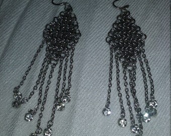 Vintage Mesh Metal and Rhinestone dangle earrings