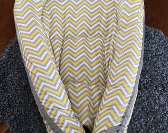 Baby nest yellow & grey travel bed baby bed assesories boy and girl shipping 1-2 Business days within US!