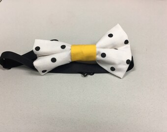 Black and white polka dot bow tie