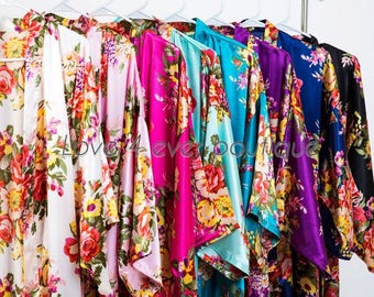 Bridesmaid robes set of 7, Silk Bridesmaid gifts, Bridal party gift, getting ready robe, personalized floral robe, white satin bridal robe