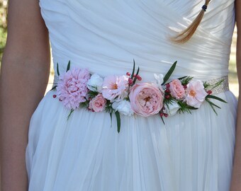 Bridal belt for your wedding - preserved flowers belt