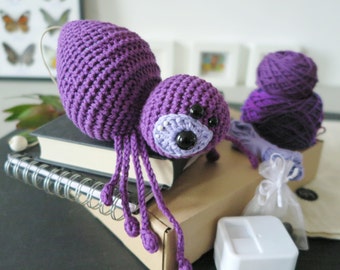 lalylala CROCHET KIT spider AGATHA • purple • original materials incl. Harry Potter music box insert + project bag