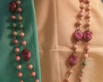 Vintage Pastel Poured Molded Glass Necklace