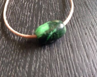 Hand Carved Maw Sit Sit Bead.