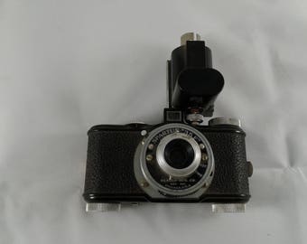 Bakelite Spartus 35F 35-F Model 400 Camera