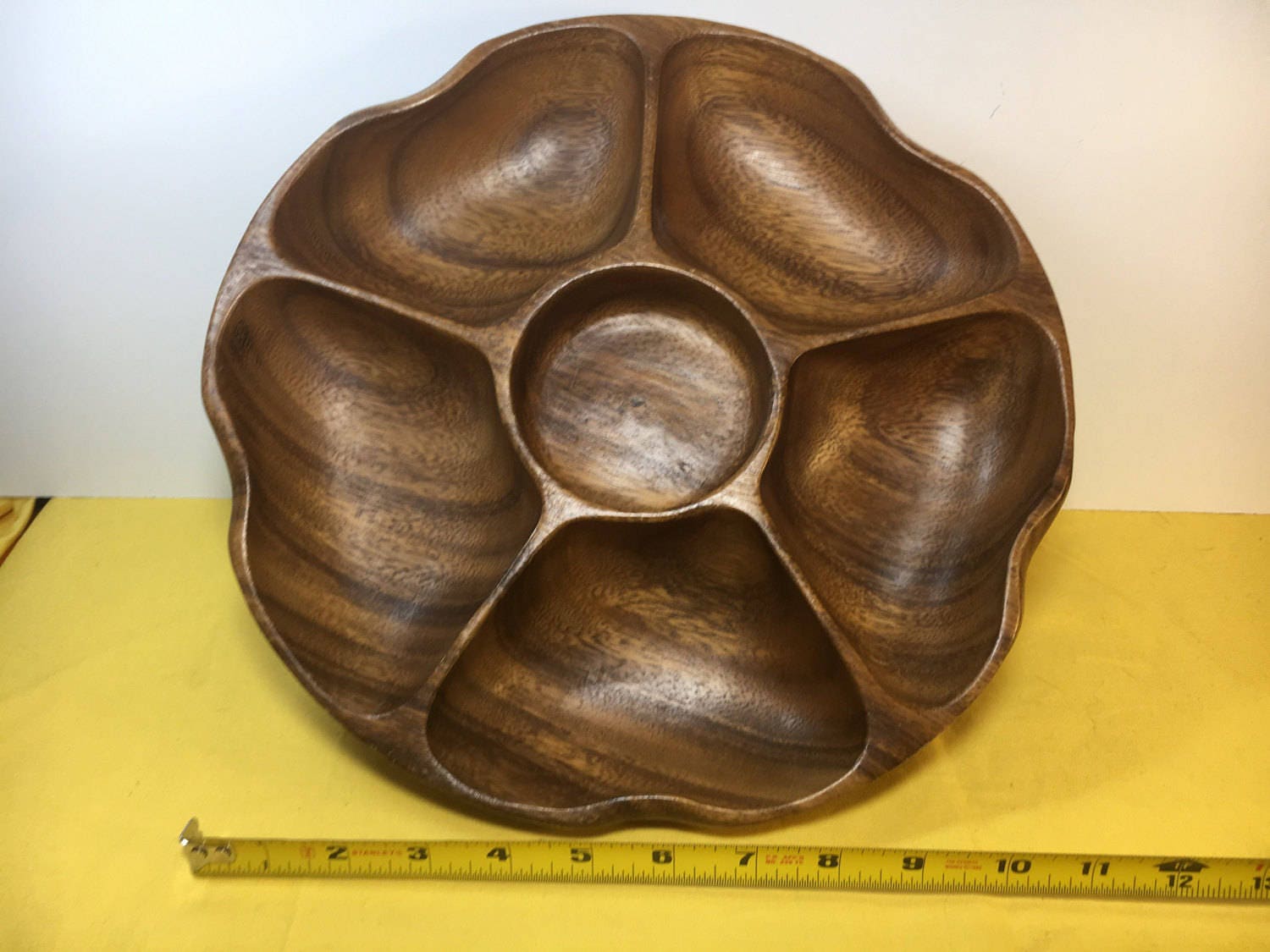 Vintage Wooden Platter Serving Bowl, Brown 6 Section Lazy Susan