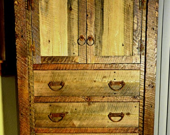Country Roads Gentlemens Chest of drawers, rustic chest, barnwood chest of drawers, bedroom furniture