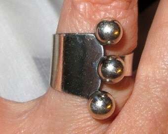 Beau Modernist Ball Ring Sterling Silver Size 8 Adjustable