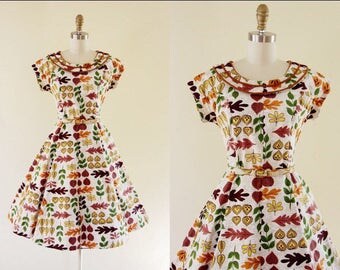 1950s Autumn Novelty Print Barkcloth Dress