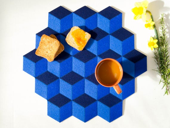 Large table mat / wool felt / blue / blue table mat / wool felt mat / stylish table mat / handmade / made in Italy