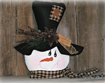 Primitive Snowman Head Table Sitter ~ Winter Table Decor ~ Snowman Decor ~ Table Decor ~ Rustic Snowman Decor ~ Mantle Decor ~ Winter Decor