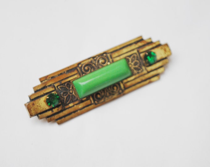 Art Deco Bar Brooch - Gold brass stamped - Green Art Glass -Rhinestone - Vintage C clasp Pin