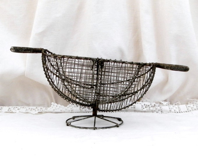 Round Antique French Country Kitchen Metal Wire Egg / Salad Basket, French Country Decor, Shabby, Chic, Chateau, Rustic, Wire ware, Retro