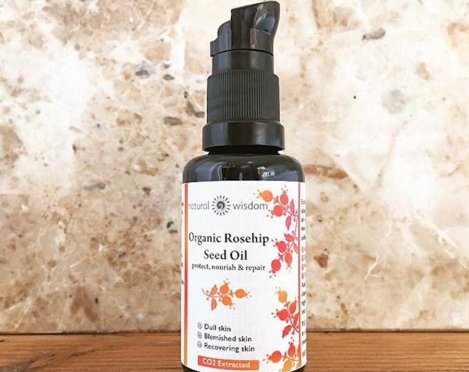 Organic Rosehip Seed Oil. Rosa Canina. Premium quality. CO2 extracted food grade.