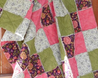 Homemade Quilt - Rag Quilts - Lap Quilt - Rag Quilt - Rag Bedding - Twin Size Quilt - Throw Quilt - Child Rag Quilt - Toddler Quilt