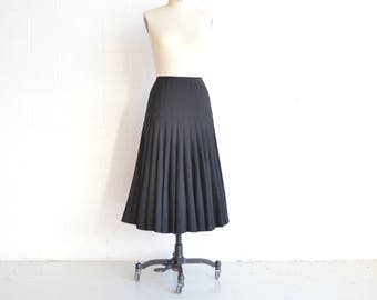 Junya Watanabe Pleated Black Skirt · Comme Des Garcons Pleated Skirt · Vintage Comme Des Garcon · Vintage Junya Watanabe · Black Midiskirt M