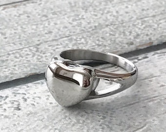 Urn ring - Memorial ring - Cremation jewelry - Cremation ring - Commemorative ring - Ash ring - Ash jewelry - Urn jewelry - Size 6 ring