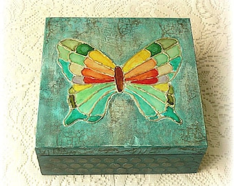 Wooden mixed media box , mixed media box , keepsake box , treasury box , jewelry box , hand painted butterfly box