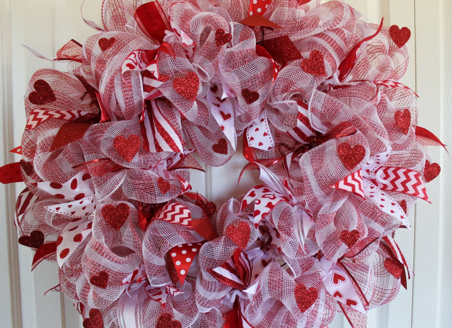 Deco Mesh Red Heart Wreath. Red Heart Decoration. red