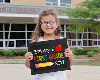 First Grade Sign, First day of school sign printable, School Printable Sign, First day of 1st Grade, First Grade