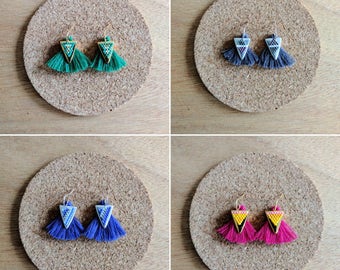 Earrings with pompon and Miyuki beaded pattern