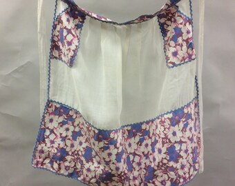Vintage Apron with White Cotton Lawn and Pink Floral Print