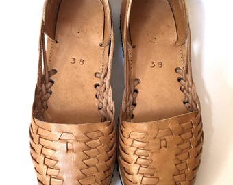 PRE-MADE Guatemalan Huaraches~Leather Huaraches~Huarache Sandals~Leather Slip On Sandals in Sand~Hand Woven~Hand Stitched~Foam Sole