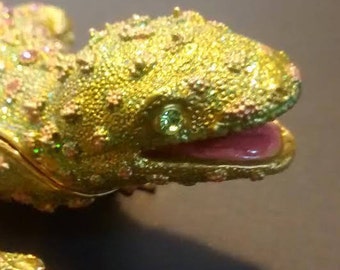 Pretty Lizard Collectible Trinket Box