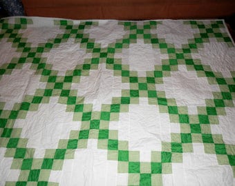 Double Irish Chain Quilt