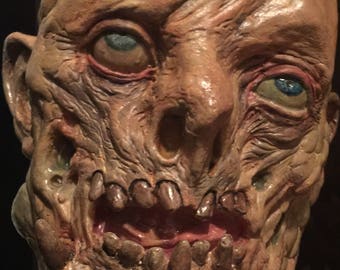 Zombie Horror Bust