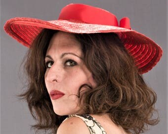 Vintage 1940's Red Woven Straw WIDE BRIM Hat / 40s ROCKABILLY Wide Brimmed Straw Hat
