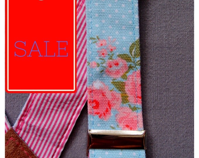 SALE 20 %, Light Blue Woman Suspenders with Delicate Flowers, Floral Suspenders, Romantic Braces, Striped Suspenders, Daughter Gift
