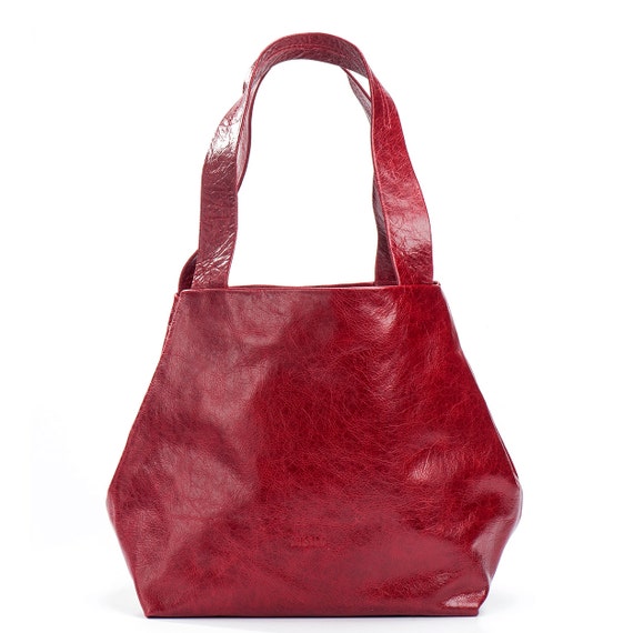 red tote leather